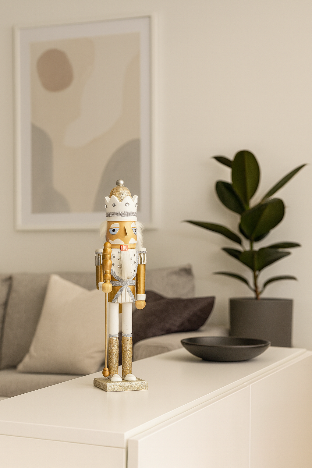 Klassisk nøtteknekker i gull og sølv 45,5 cm